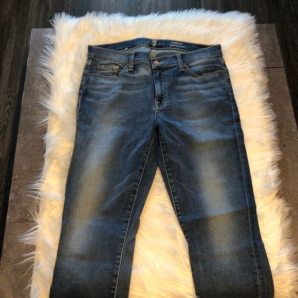 5[7ForAllMankind] Cropped Gwenevere - Picture 3 of 6